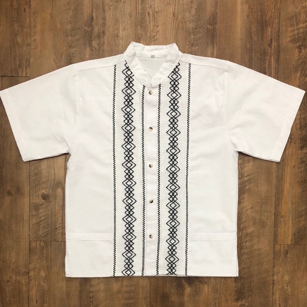 Men’s White Guayabera Mayan Style